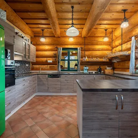 Srub Pohodar By Interhome Шале Benesov nad Cernou