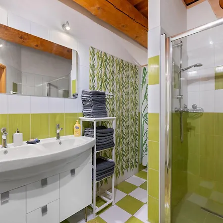 Srub Pohodar By Interhome Шале Benesov nad Cernou